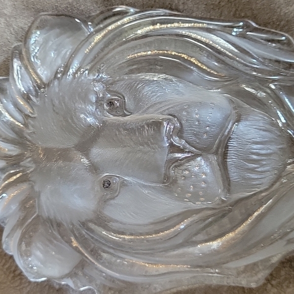 Vtg Heavy Clear Glass Crystal Carved Lion with Gold Accent Bookend - Picture 2 of 7